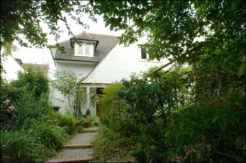 10 Temple Fortune Lane